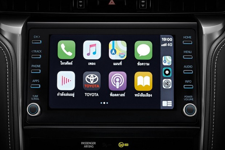 O sistema multimídia é compatível com Apple CarPlay e Android Auto (Foto: Divulgação)