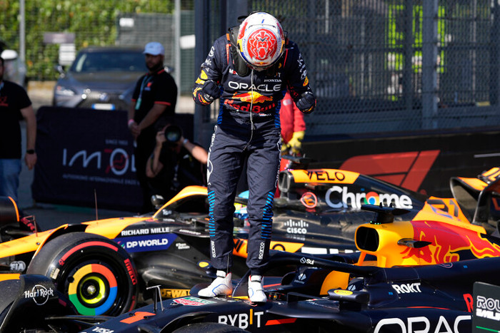 Verstappen pega pole na Emilia-Romagna e iguala recorde de Senna