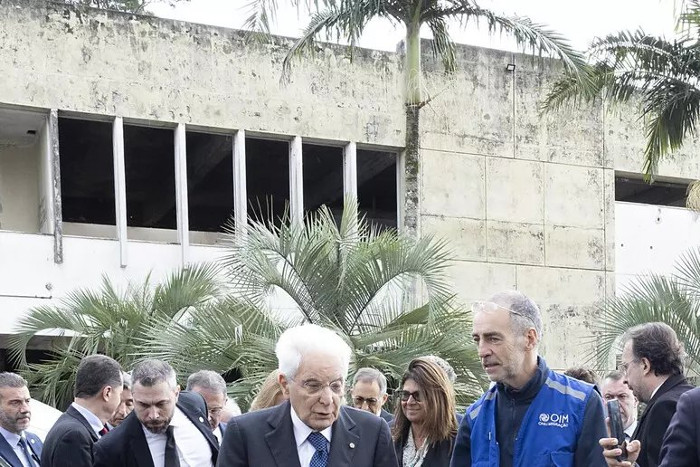 Presidente da Itália visita áreas afetadas por cheias no RS