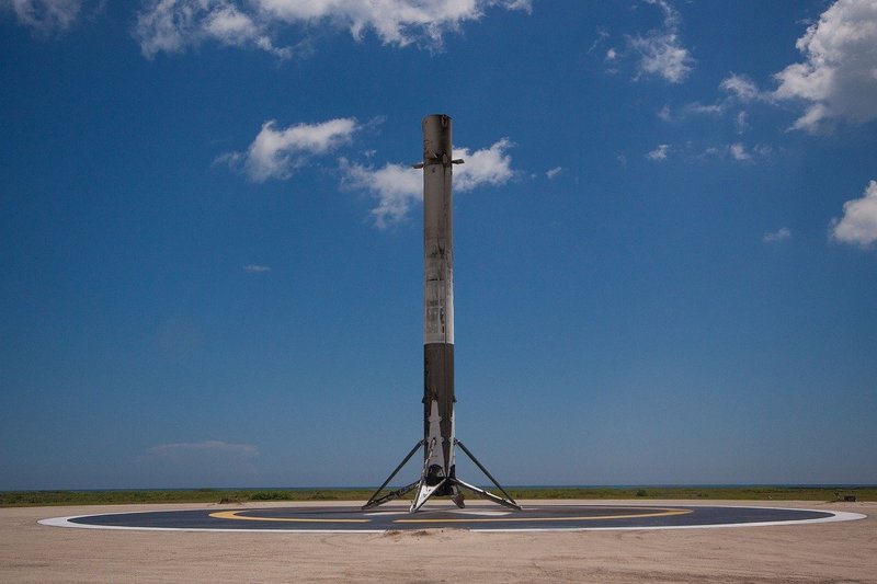 SpaceX naves espaciais não tripuladas Marte